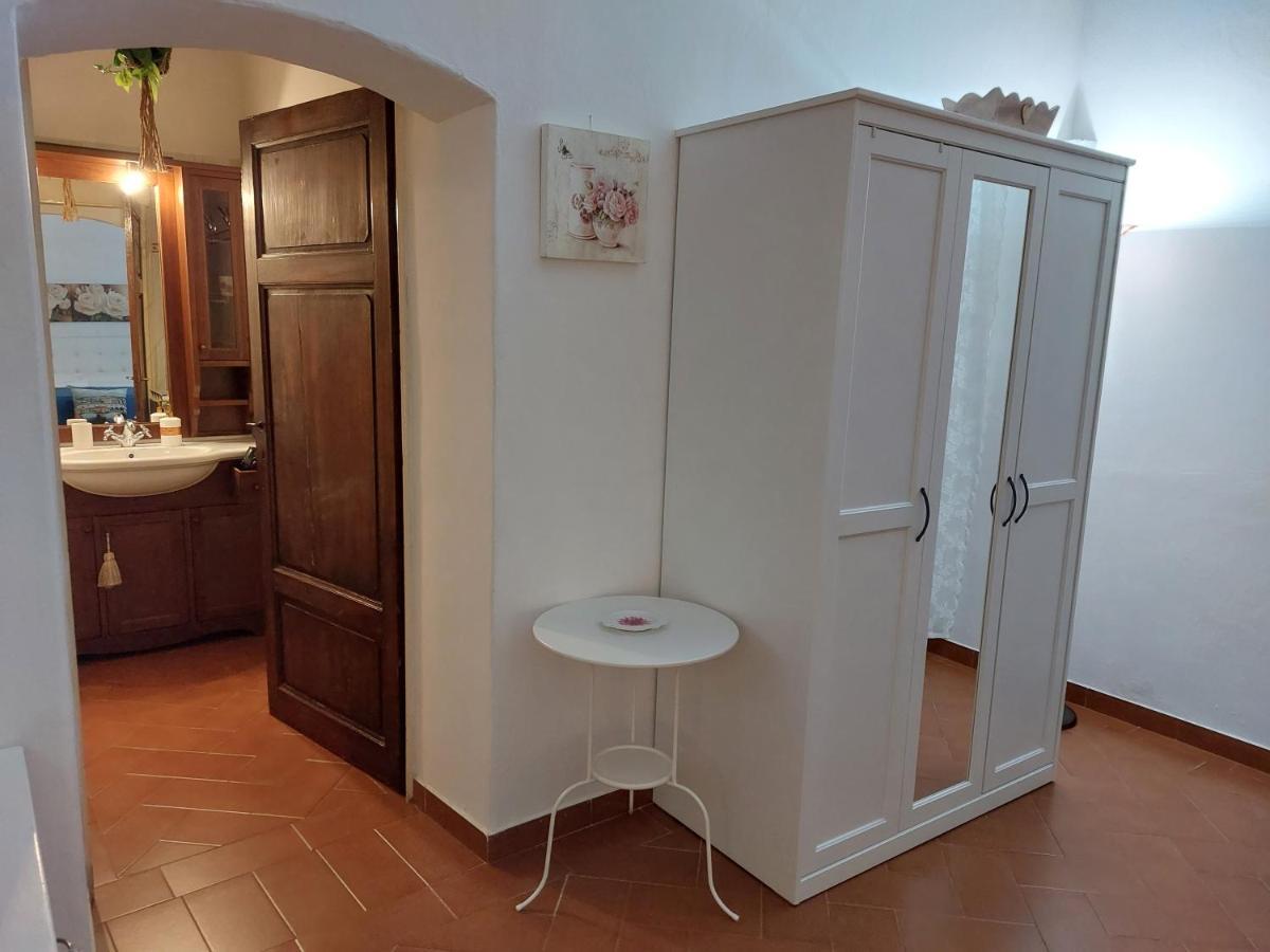 La Piccola Oasi Con Parcheggio Apartment Florence Luaran gambar